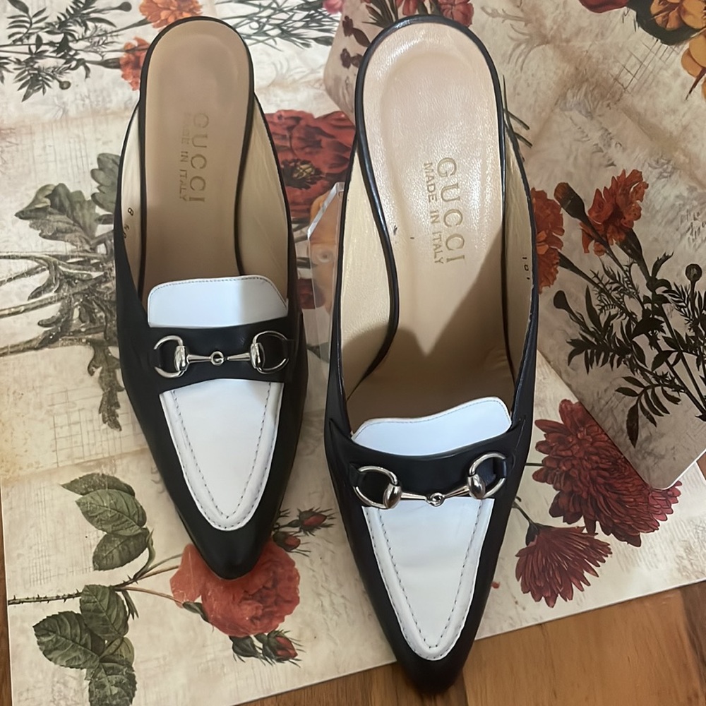 Authentic Classic Gucci Oxford Mules